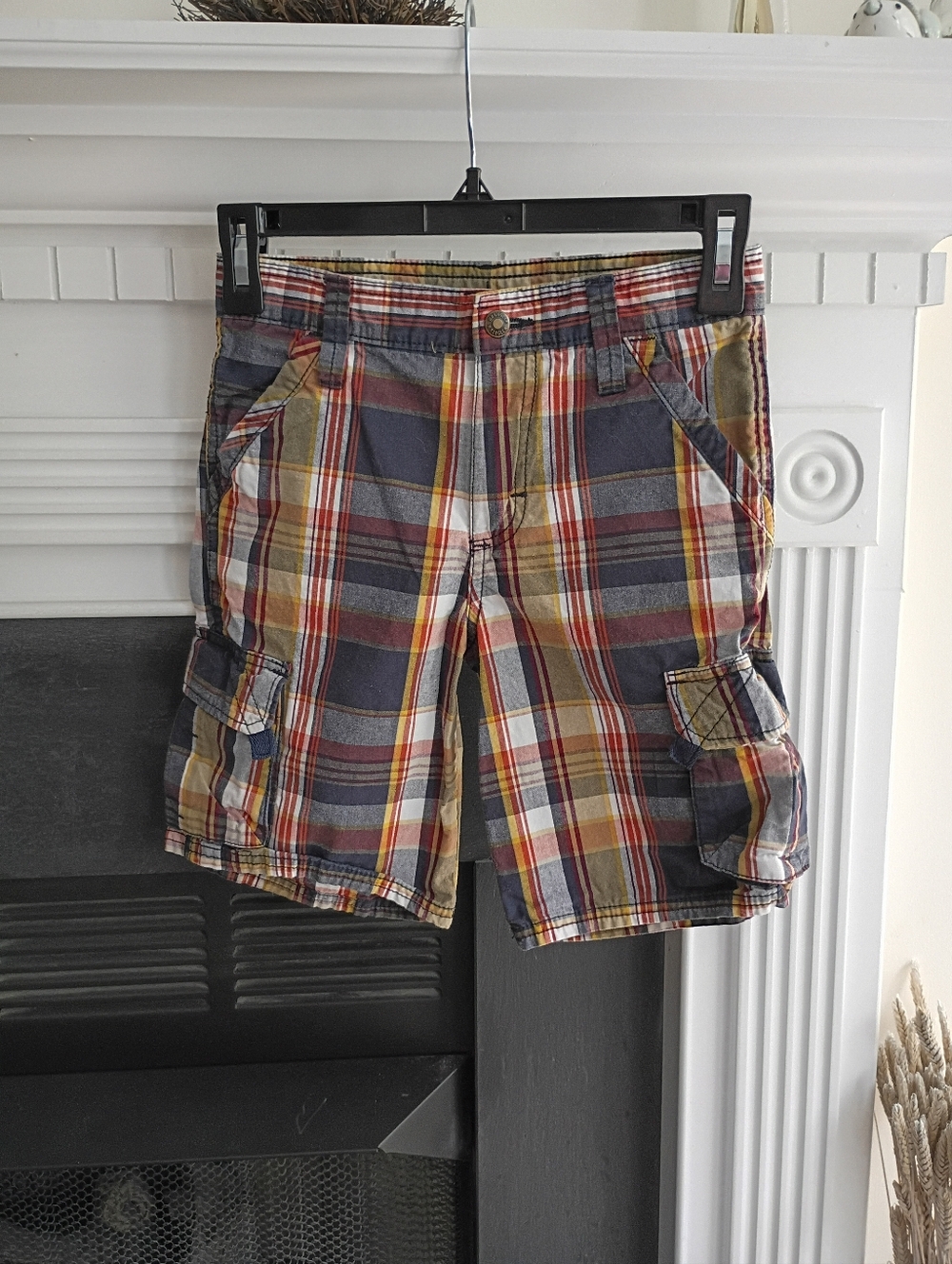 Wrangler Jeans Co 8? Plaid Cargo Shorts
